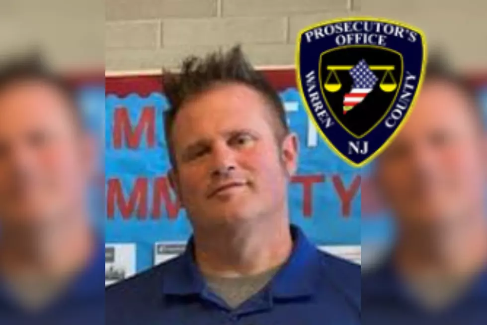 NJ assistant principal accused of sexually abusing student