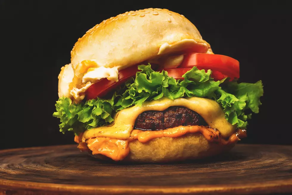 Food Experts Say This Place Serves Up New Jersey’s Most Amazing Burger
