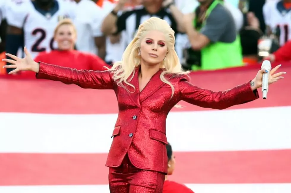 Lady Gaga Dancing During the Super Bowl 50 Halftime Show is Everything