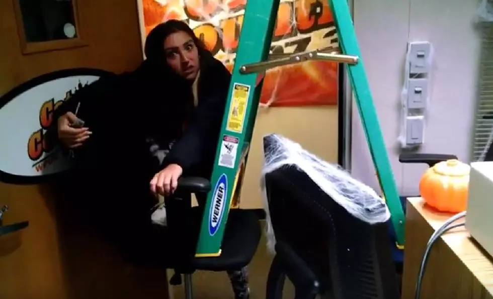 Will Rachel Walk Under the Ladder on Friday the 13th? [POLL]