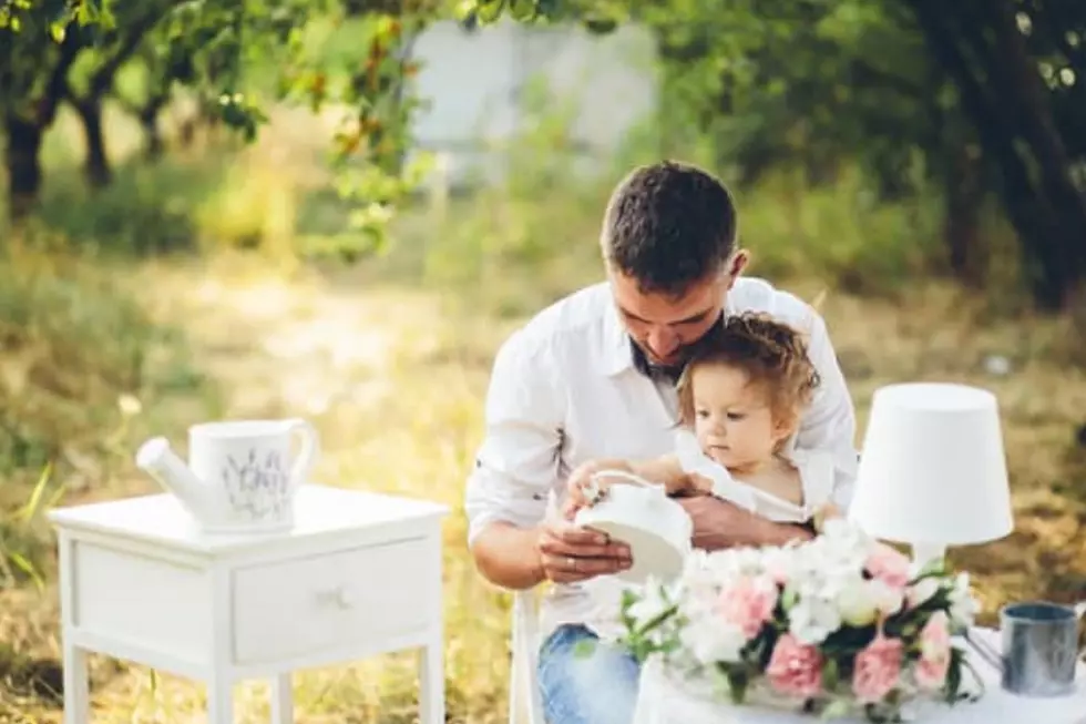 Mom Has Special Reminder For Husbands & Dads This Valentine’s Day