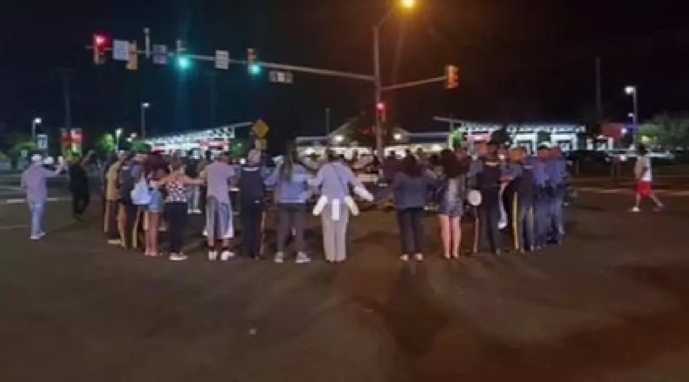 White House Uses Rio Grande Protest Photo As Positive Example