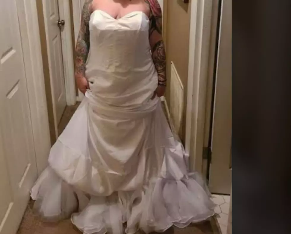 Bride Upset About Her Dress – Turns Out She Had It On Inside Out