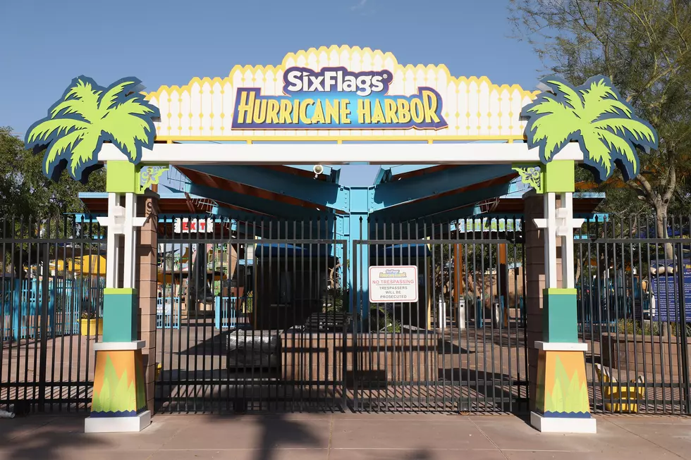People Complaining About Lines at NJ’s Six Flags Hurricane Harbor