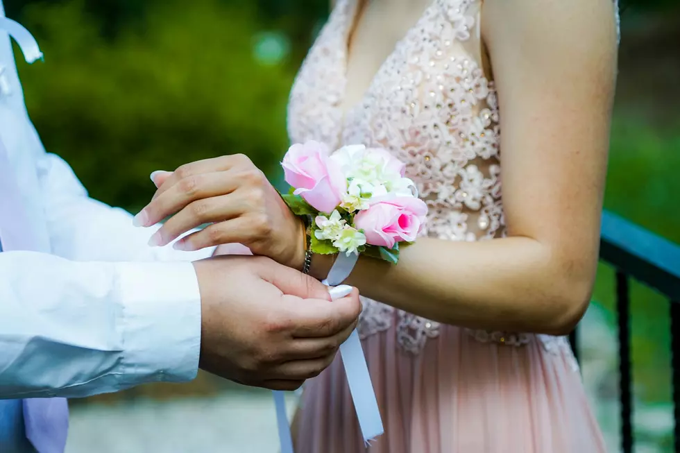 NJ Teens Named Some Of The Most Prom-Obsessed In America