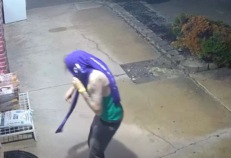 Manchester NJ Burglar Caught on Video With Pants on Head