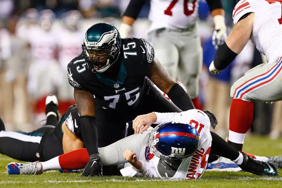 Eagles Defense Keys 27-7 Win Over the Giants